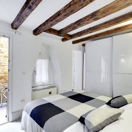 Cozy Apartment Up To 4 In Biennale Giardini By Bricola Apartments Venecia Exterior foto